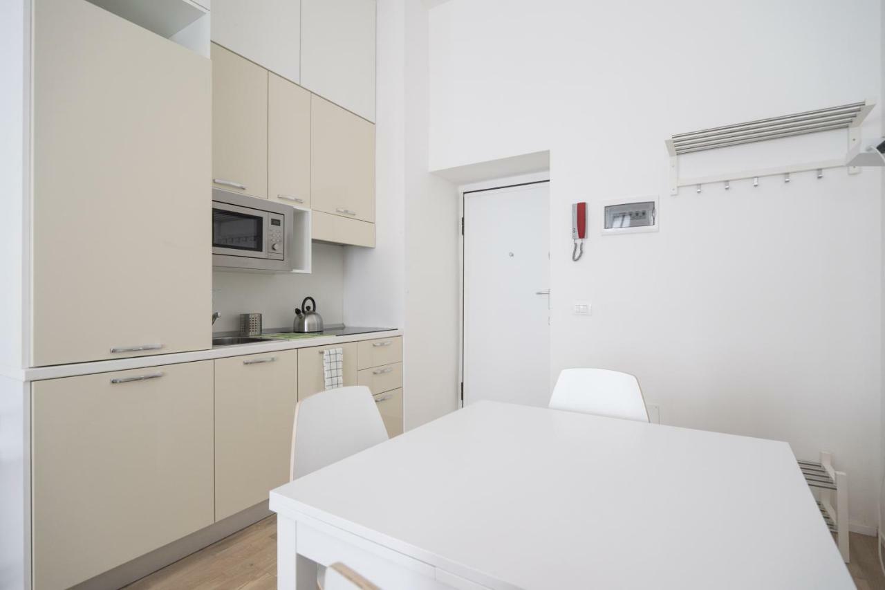 Primopiano - Astolfo 12 Lägenhet Milano Exteriör bild